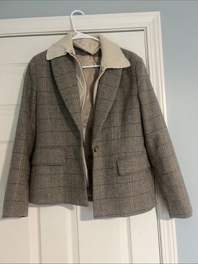 Evereve Plaid Blazer Jacket with Cream Sweater Collar